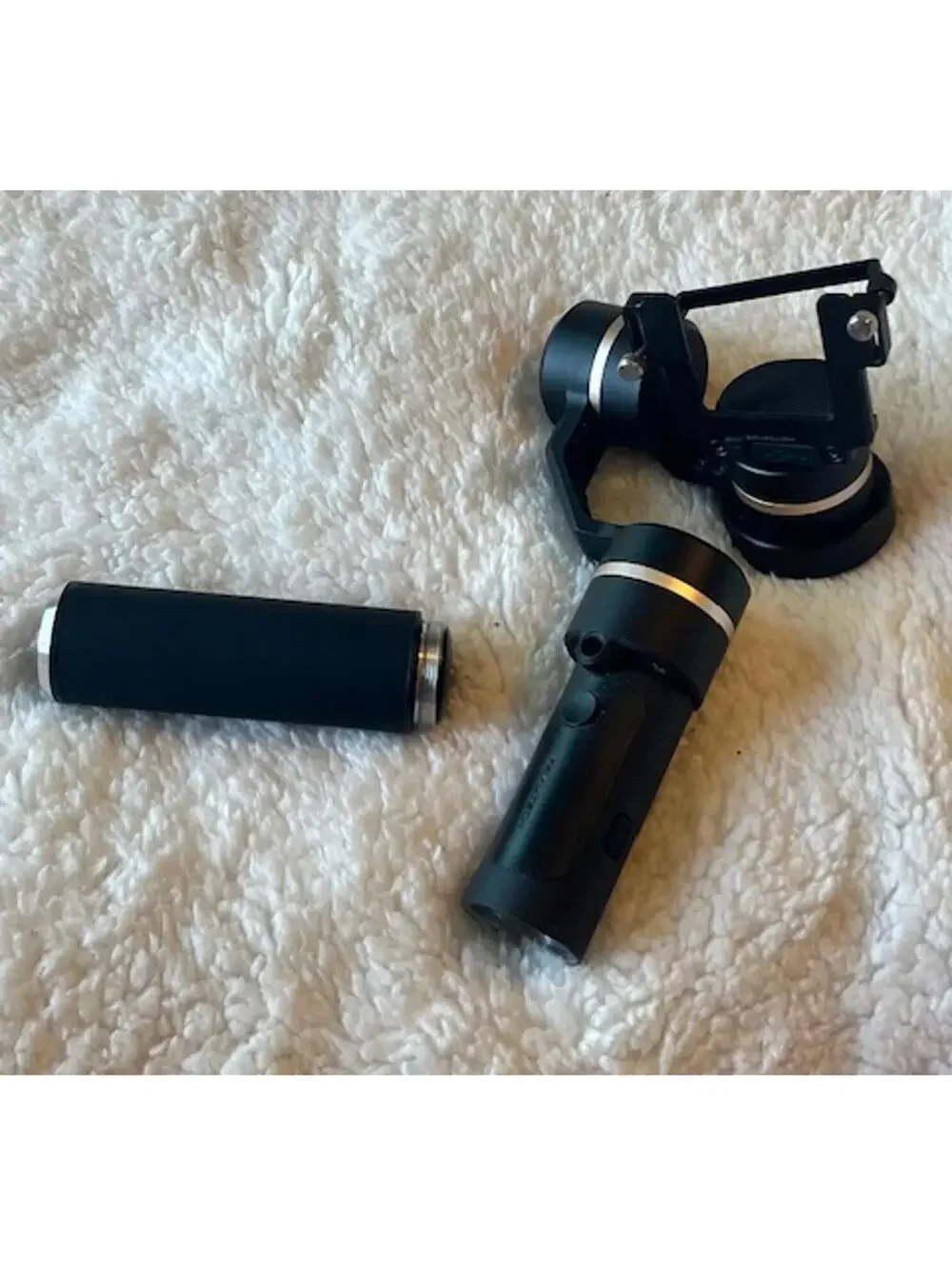 FeiyuTech G5 3-Axis Handheld Gimbal for GoPro HERO and Yi Cam Plus Extra Battery